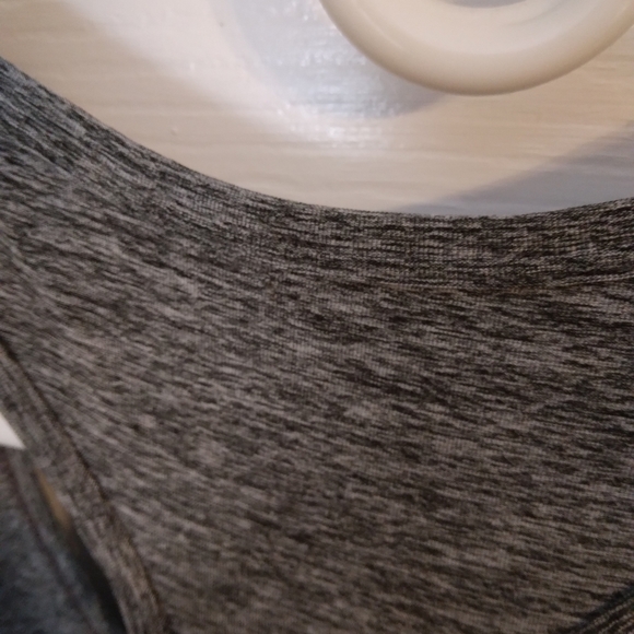 Women's  Reebok Grey Racer Tank XS - Picture 5 of 7